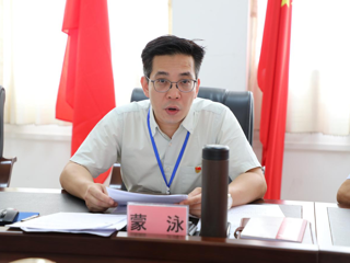 广西工商学校召开党委理论学习中心组学习研讨会 学习习近平总书记关于安全生产重要论述 常怀责任之心，常行责任之事