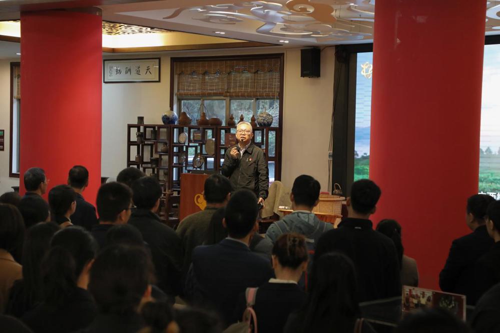 090FB6475CBC36D49FE13DE8058754E9