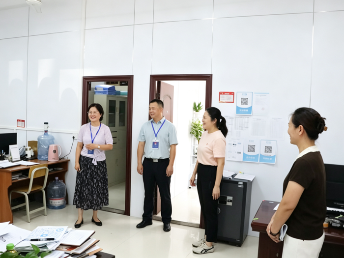 广西工商学校开展新学期开学工作检查
